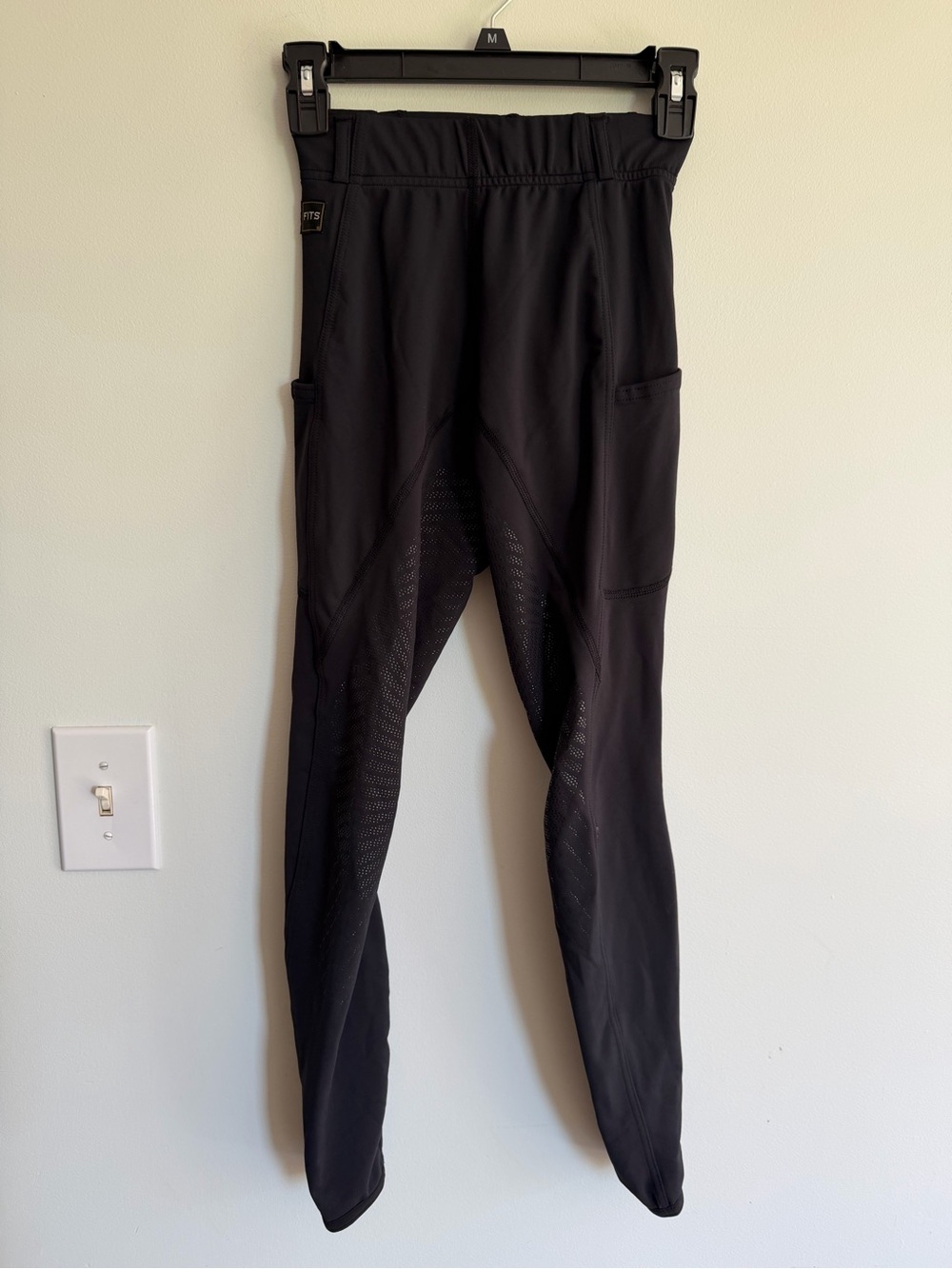 FITS Equestrian Black Athletic Leggings with Mesh Panels Horse Riding Sport